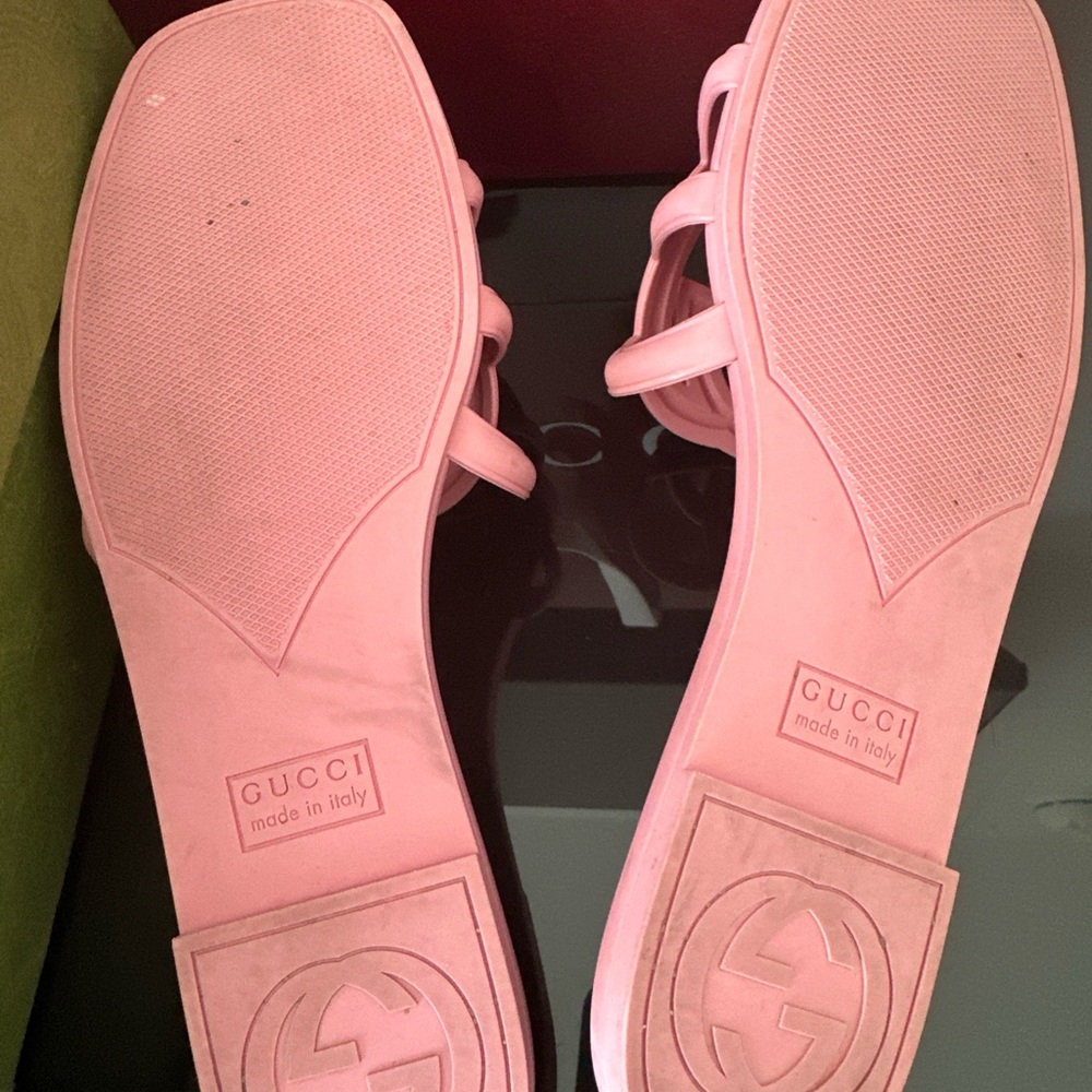 Gucci Vibrant Pink Slide Sandals - Picture 7 of 7